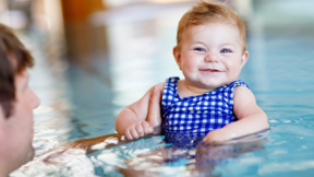 Babyschwimmen 10-11 Uhr
