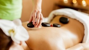 Hot-Stone-Massage 75 Min.
