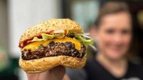 Johns Burger - Gutschein