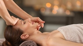 Neues Glück Massage